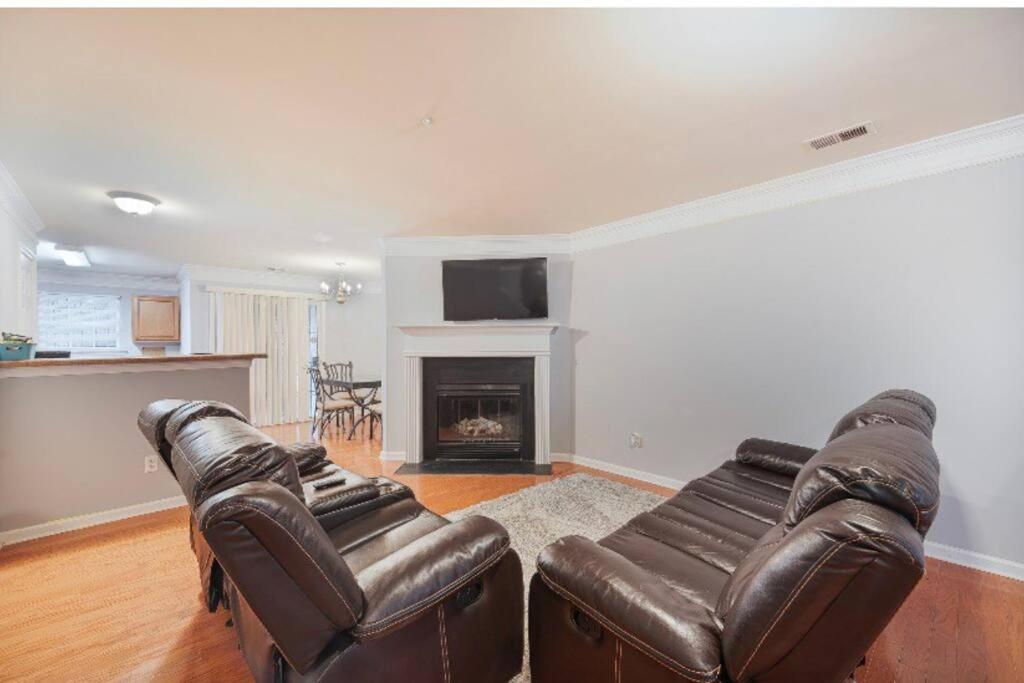 Beautiful Cozy 3-Bedroom Townhome Retreat Atlanta Exteriér fotografie